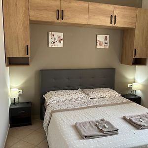 Private Bathroom King Room